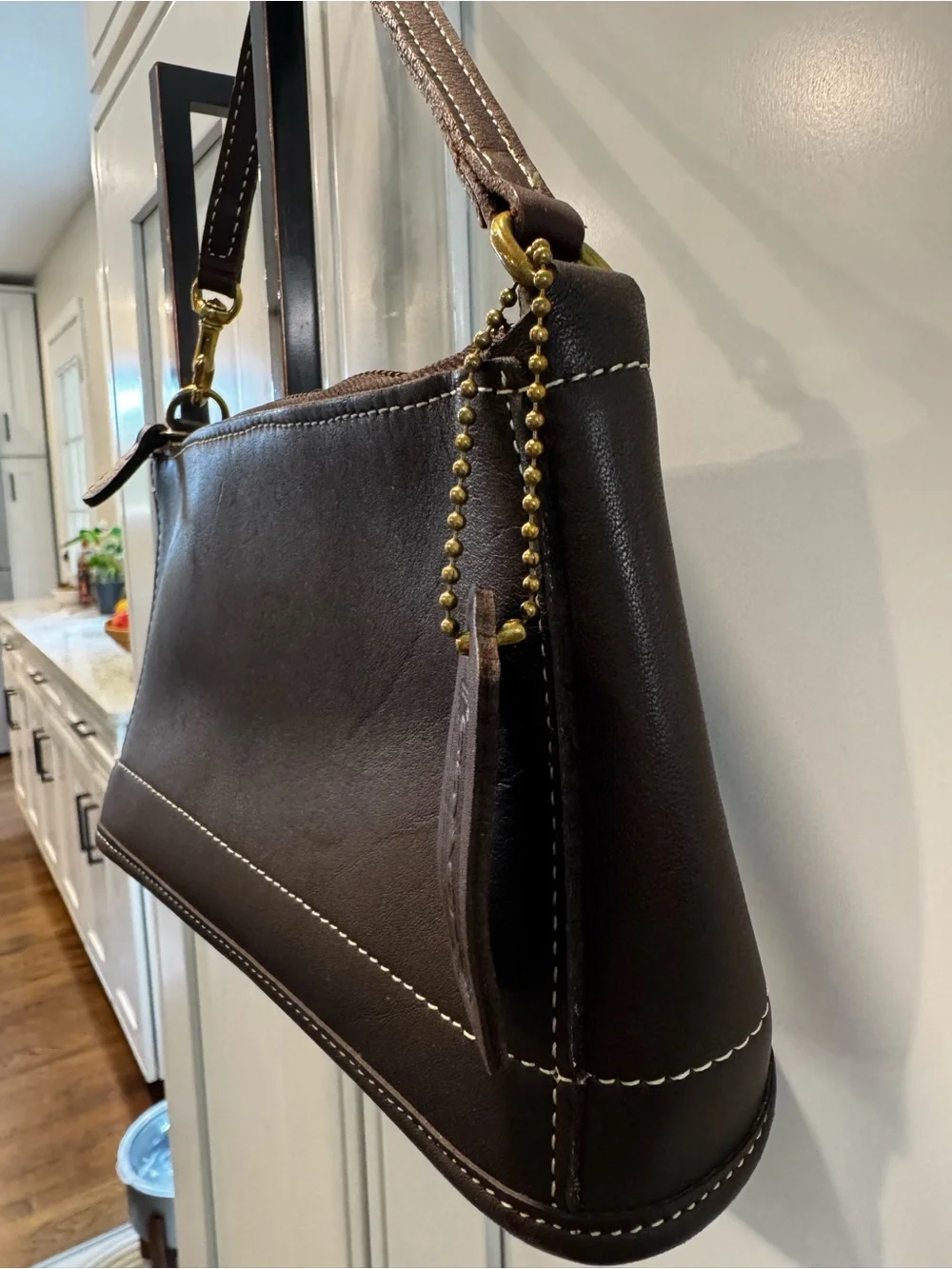 Vintage Coach 9311 Chocolate Brown Leather Bleecker Demi Zip Shoulder Bag